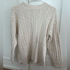 GAP Cable Knit Sweater in Cream